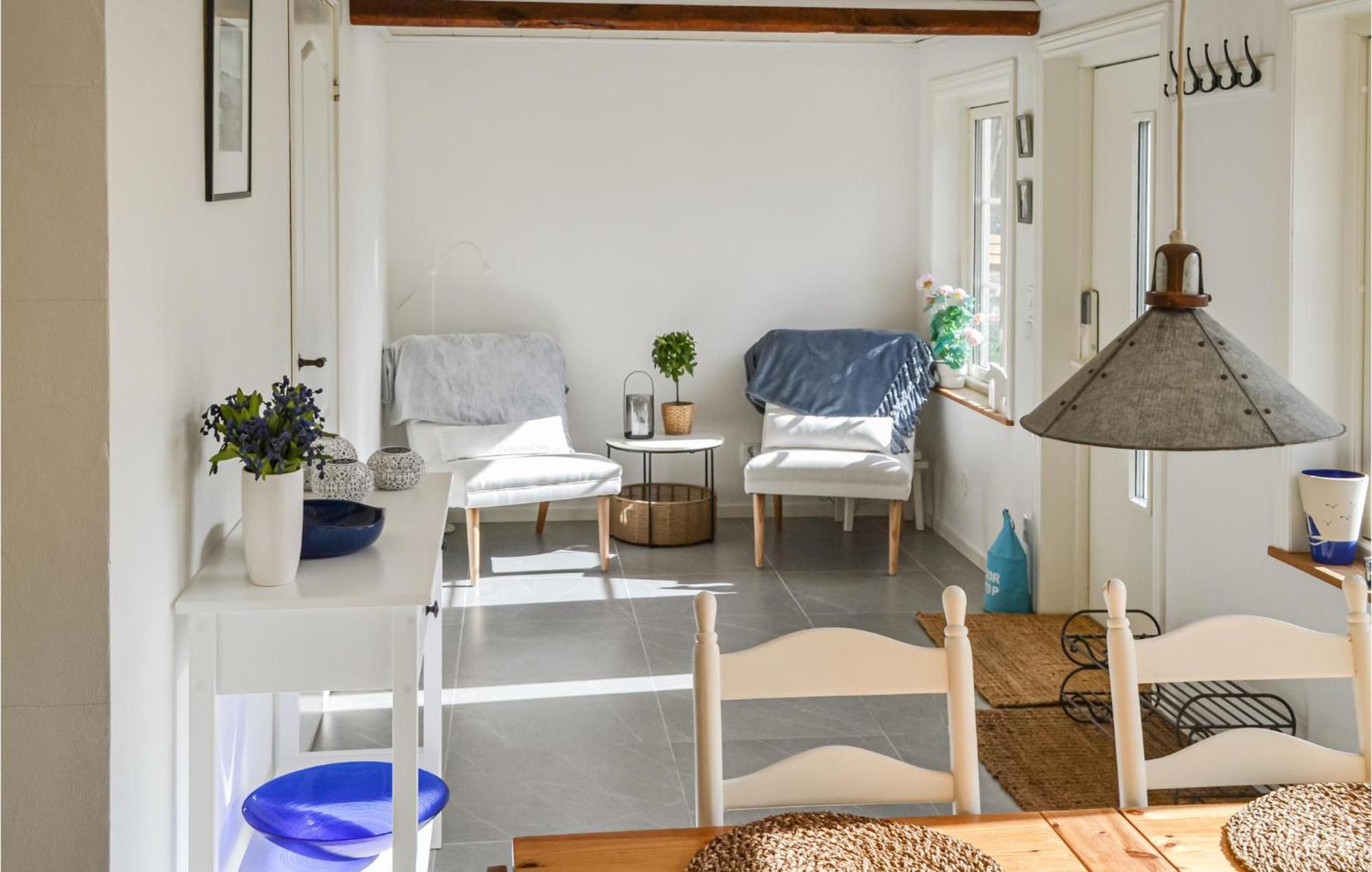 Gorgeous Home In Borrby With Wifi Eksteriør billede